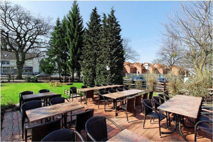 Gaststube Zum Amtskrug Guest House Salzgitter Exterior photo